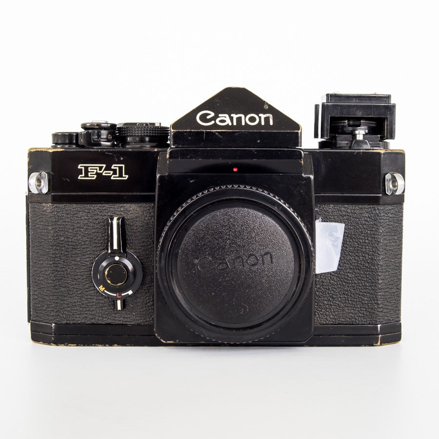 Canon F1 [Body Only w/ flash coupler]